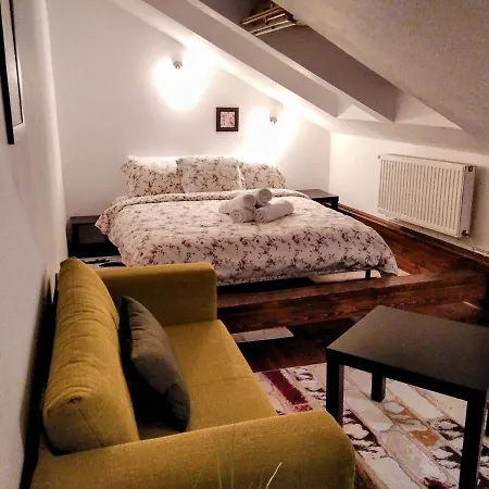 Lovely Apartment *